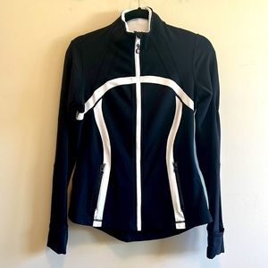 Lululemon Define Jacket-Fan Favorite!